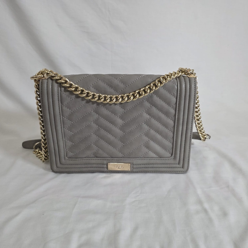 Elegant Gray Quilted Shoulder Bag